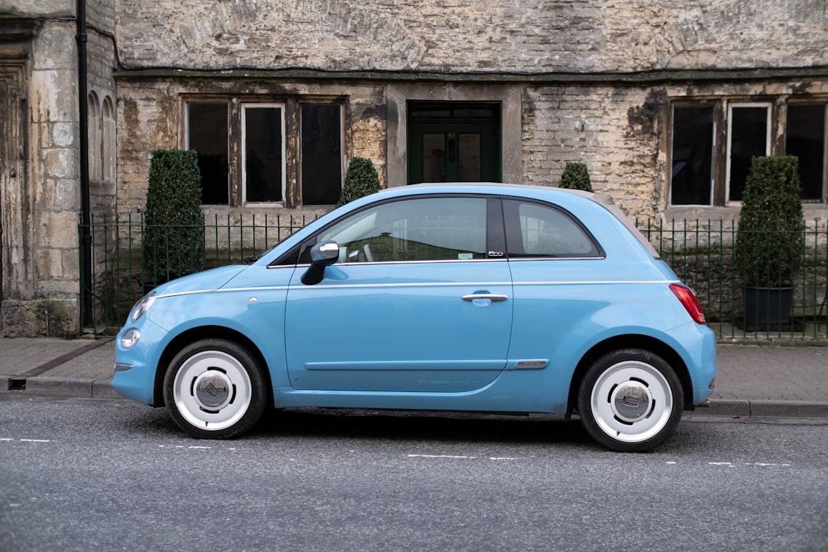 Carro compacto disponível para avaliação na IdrooveCar